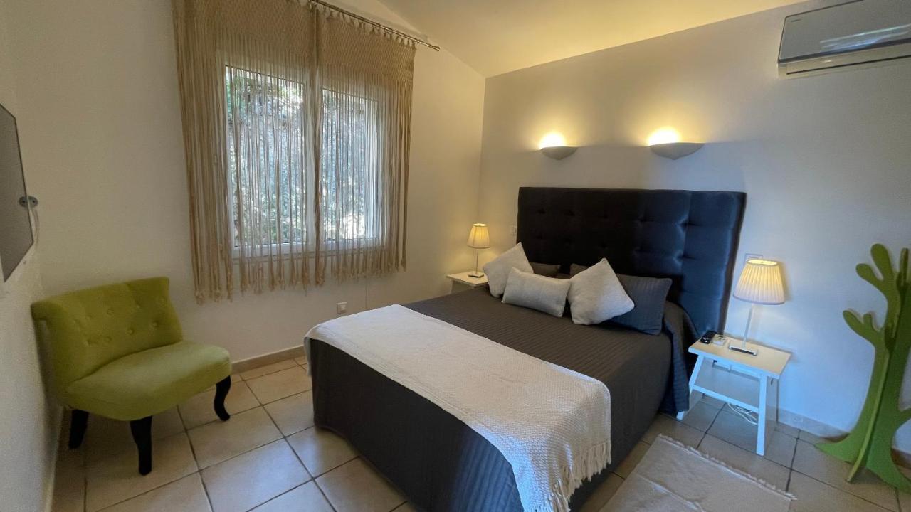 بورتو فيكشْيو Residence Bellavista A Santa Giulia, Proche De La Plage Et Vue Mer المظهر الخارجي الصورة