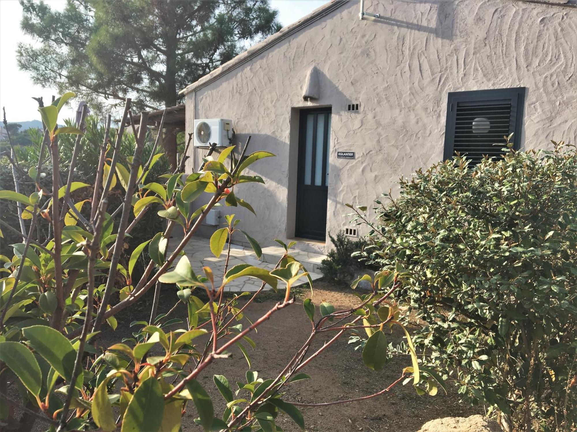 بورتو فيكشْيو Residence Bellavista A Santa Giulia, Proche De La Plage Et Vue Mer المظهر الخارجي الصورة