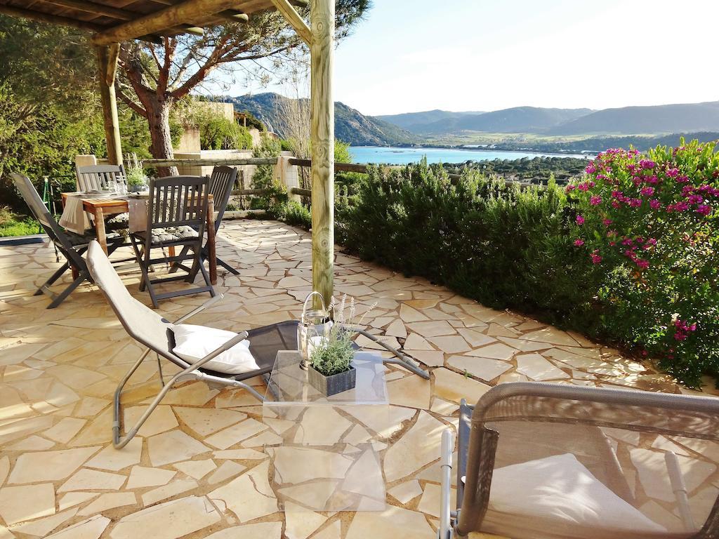 بورتو فيكشْيو Residence Bellavista A Santa Giulia, Proche De La Plage Et Vue Mer الغرفة الصورة