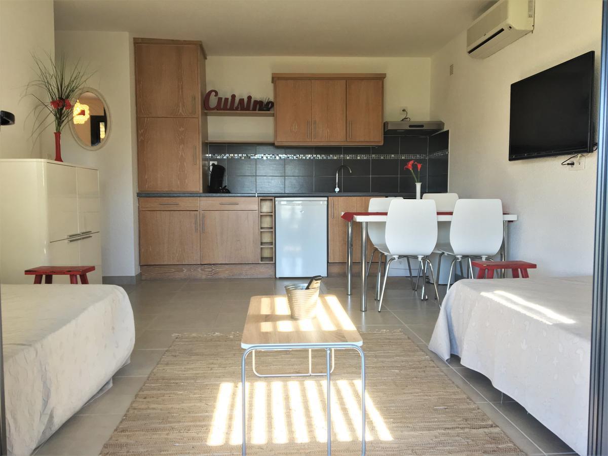 بورتو فيكشْيو Residence Bellavista A Santa Giulia, Proche De La Plage Et Vue Mer المظهر الخارجي الصورة