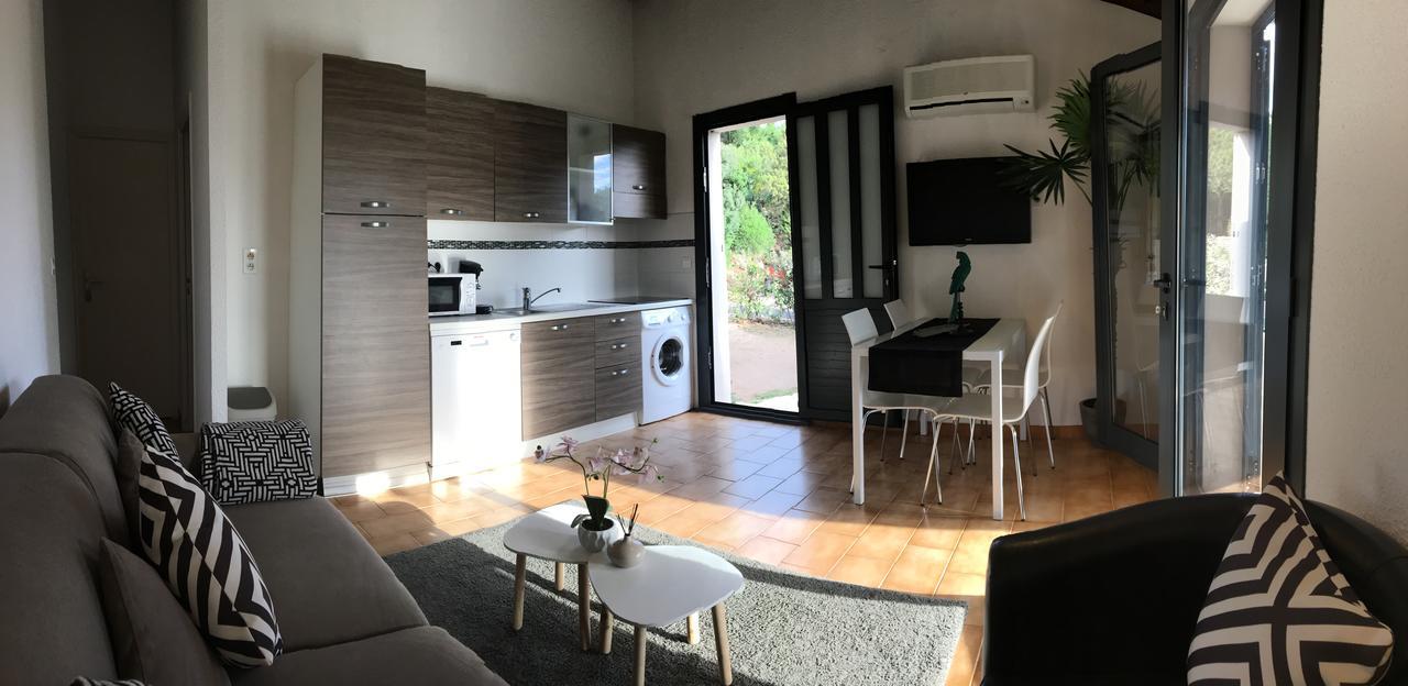 بورتو فيكشْيو Residence Bellavista A Santa Giulia, Proche De La Plage Et Vue Mer المظهر الخارجي الصورة